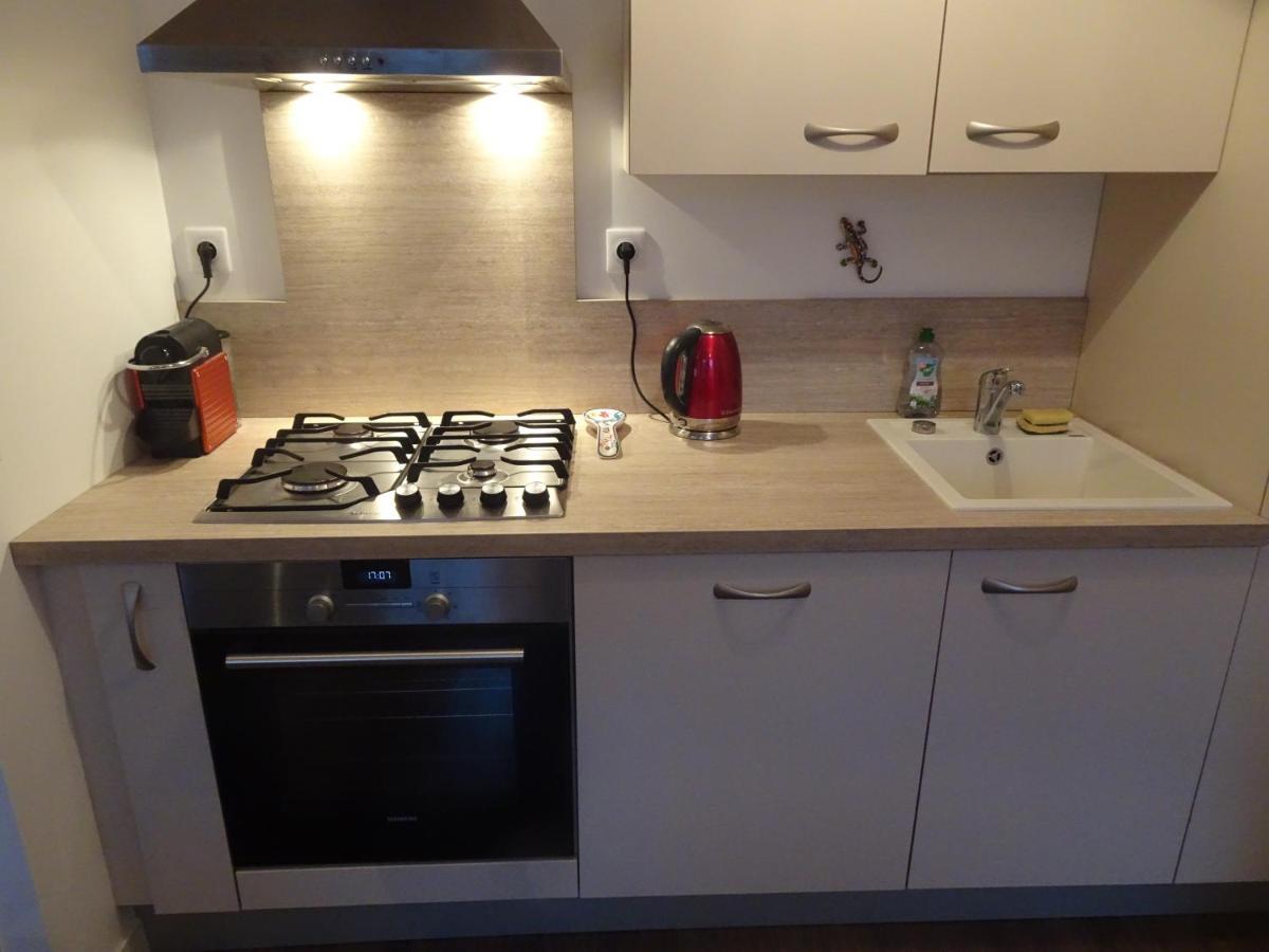 Appartement Calme En Plein Centre Ville グランビル エクステリア 写真